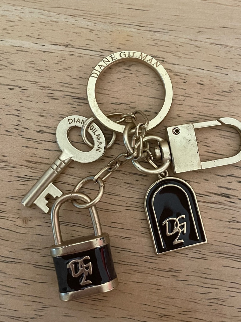 DIANE GILMAN DG2 gold black charms lock key dangling keyring keychain clip